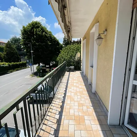 Appartamento Miramonti House